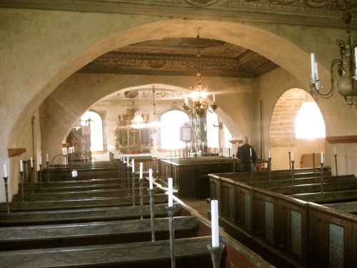 Västerplana kyrka – interiör
